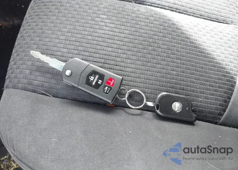 2011 Mazda Mazda6 I Sport z USA, uszkodzony, nr VIN 1YVHZ8BH4B5M22489